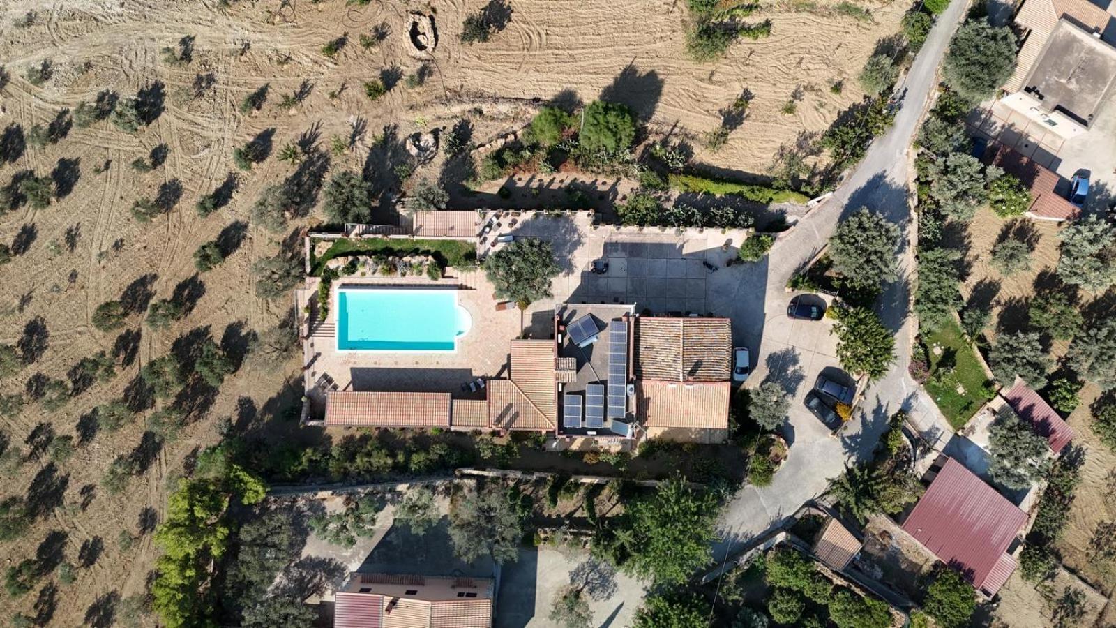 B&B A Robba De Pupi Agrigente Extérieur photo