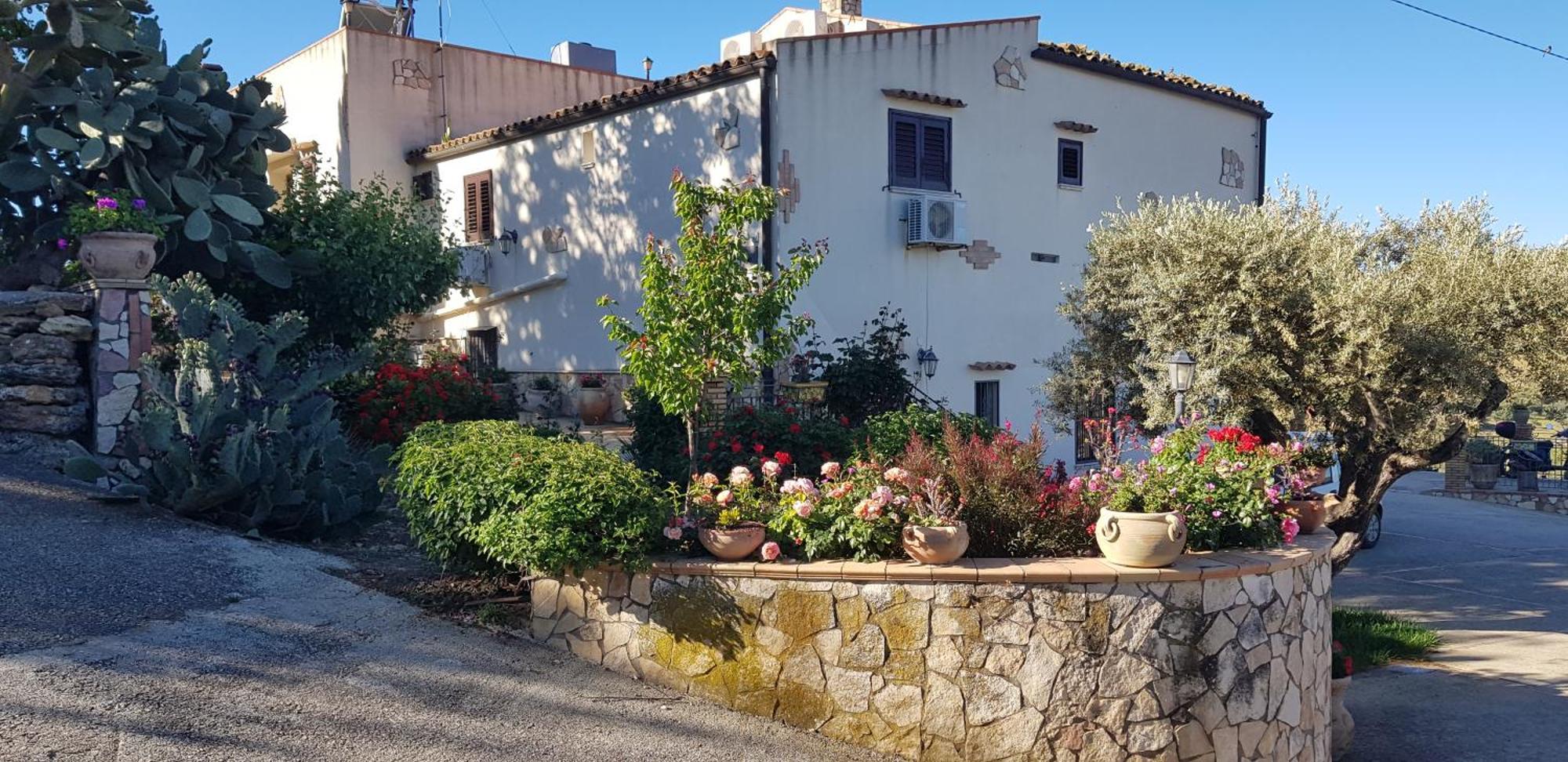 B&B A Robba De Pupi Agrigente Extérieur photo